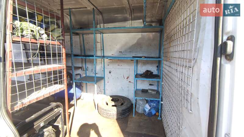 Грузовой фургон Mercedes-Benz Sprinter 1997 в Львове