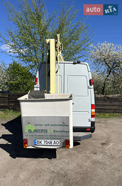 Автовышка Mercedes-Benz Sprinter 2001 в 