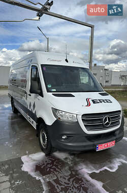 Вантажний фургон Mercedes-Benz Sprinter 2022 в 