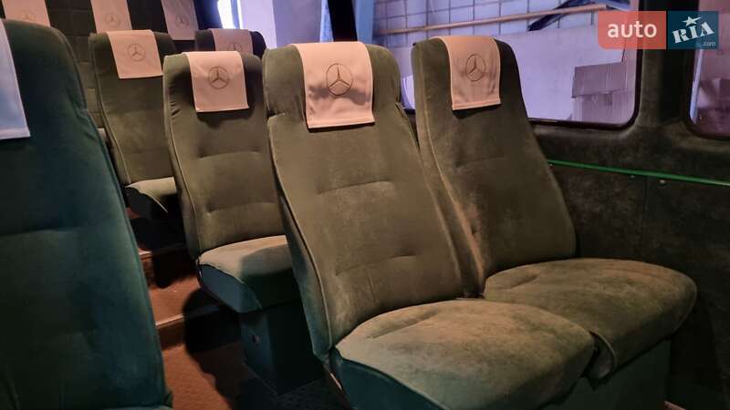 Мікроавтобус Mercedes-Benz Sprinter 2000 в Василькові