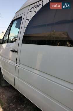 Мікроавтобус Mercedes-Benz Sprinter 2004 в 
