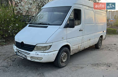 Вантажний фургон Mercedes-Benz Sprinter 2003 в 