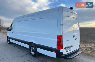 Вантажний фургон Mercedes-Benz Sprinter 2020 в 
