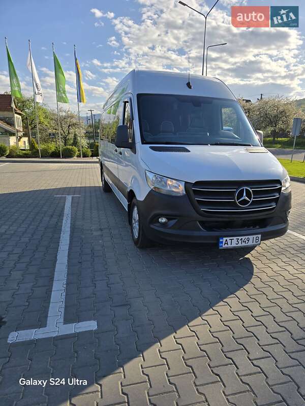 Вантажопасажирський фургон Mercedes-Benz Sprinter 2018 в Делятині