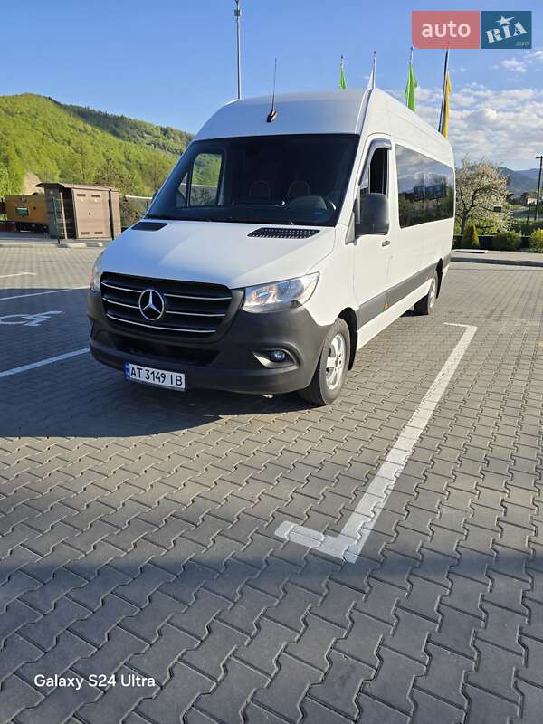 Вантажопасажирський фургон Mercedes-Benz Sprinter 2018 в Делятині