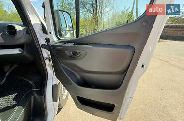 Грузовой фургон Mercedes-Benz Sprinter 2021 в 