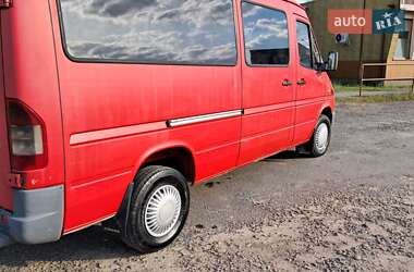 Микроавтобус Mercedes-Benz Sprinter 2005 в 