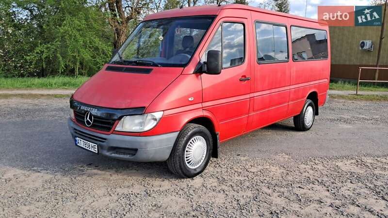 Микроавтобус Mercedes-Benz Sprinter 2005 в 