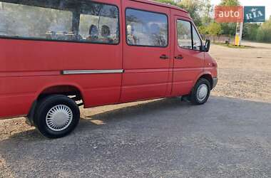 Микроавтобус Mercedes-Benz Sprinter 2005 в 