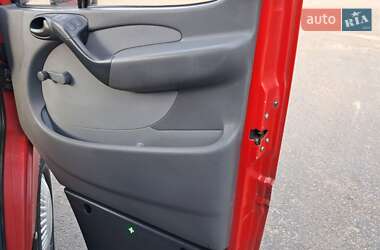 Микроавтобус Mercedes-Benz Sprinter 2005 в 