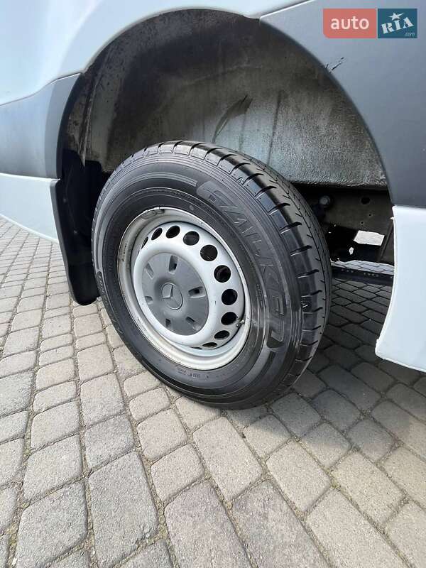 Вантажний фургон Mercedes-Benz Sprinter 2019 в Чернівцях