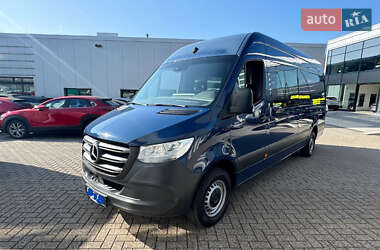 Вантажопасажирський фургон Mercedes-Benz Sprinter 2020 в 