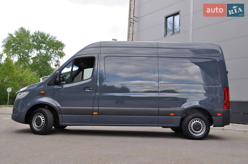 Mercedes-Benz Sprinter 2021