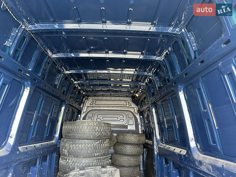 Вантажний фургон Mercedes-Benz Sprinter 2019 в Тячеві