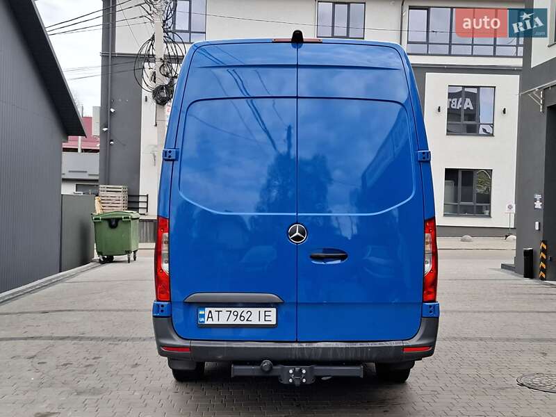 Грузовой фургон Mercedes-Benz Sprinter 2020 в Калуше