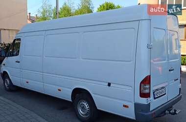 Вантажний фургон Mercedes-Benz Sprinter 2005 в 