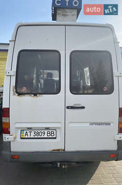 Грузовой фургон Mercedes-Benz Sprinter 1999 в 