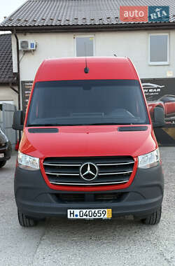Вантажний фургон Mercedes-Benz Sprinter 2021 в 