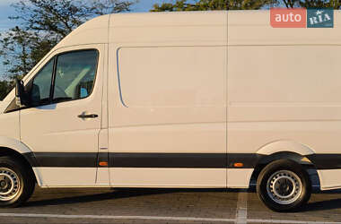 Грузовой фургон Mercedes-Benz Sprinter 2016 в 