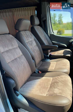 Микроавтобус Mercedes-Benz Sprinter 2013 в 
