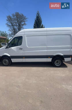 Грузовой фургон Mercedes-Benz Sprinter 2018 в 