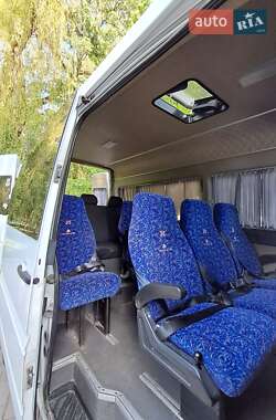 Мінівен Mercedes-Benz Sprinter 2003 в 