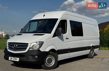 Вантажопасажирський фургон Mercedes-Benz Sprinter 2016 в 