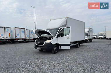 Грузовой фургон Mercedes-Benz Sprinter 2021 в 