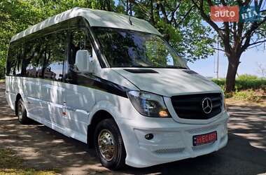 Туристичний / Міжміський автобус Mercedes-Benz Sprinter 2015 в Рівному