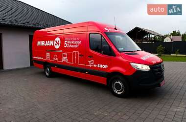 Грузовой фургон Mercedes-Benz Sprinter 2021 в 