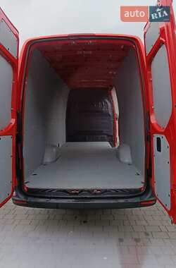 Грузовой фургон Mercedes-Benz Sprinter 2021 в 