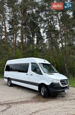 Вантажопасажирський фургон Mercedes-Benz Sprinter 2020 в 