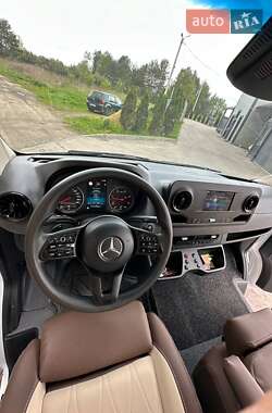 Вантажопасажирський фургон Mercedes-Benz Sprinter 2020 в 
