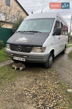 Микроавтобус Mercedes-Benz Sprinter 1999 в 