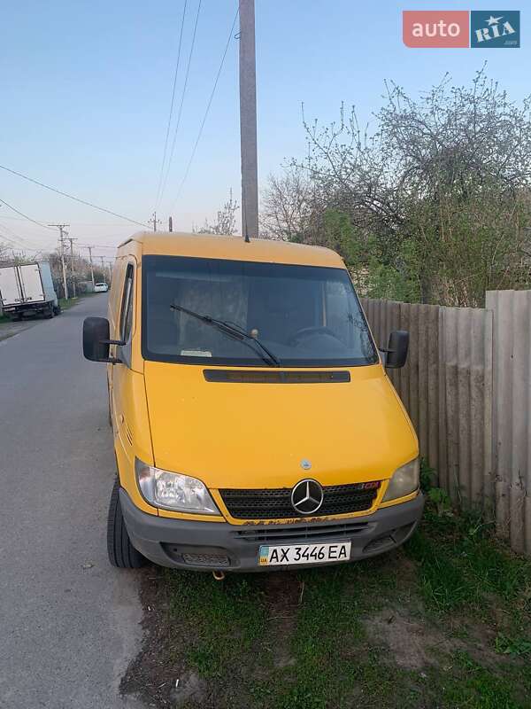Грузовой фургон Mercedes-Benz Sprinter 2005 в Песочине