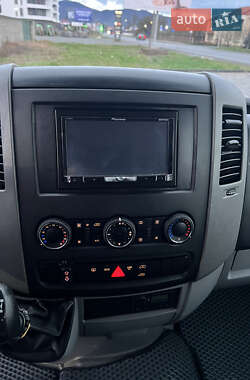 Мікроавтобус Mercedes-Benz Sprinter 2012 в 