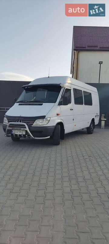 Грузопассажирский фургон Mercedes-Benz Sprinter 2001 в Каменец-Подольском