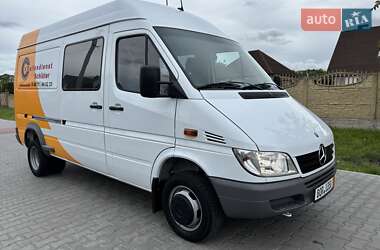 Вантажний фургон Mercedes-Benz Sprinter 2004 в Луцьку