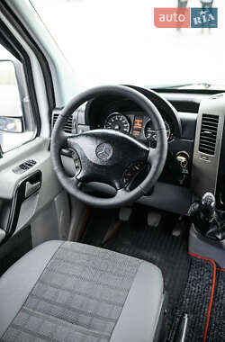 Мікроавтобус Mercedes-Benz Sprinter 2011 в 
