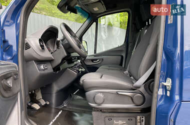 Грузовой фургон Mercedes-Benz Sprinter 2021 в 