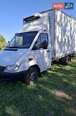 Вантажний фургон Mercedes-Benz Sprinter 2003 в 