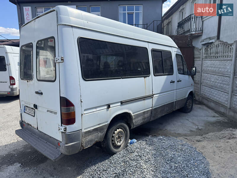 Микроавтобус Mercedes-Benz Sprinter 1999 в Дубно