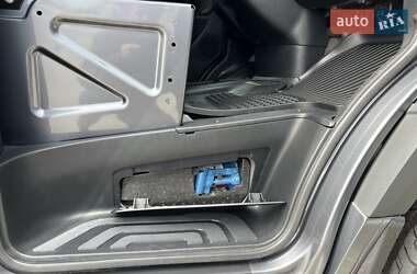 Грузовой фургон Mercedes-Benz Sprinter 2019 в 