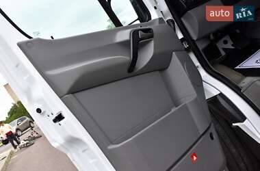 Вантажний фургон Mercedes-Benz Sprinter 2014 в 