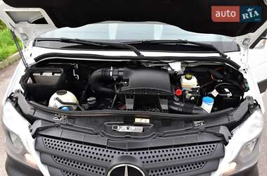 Вантажний фургон Mercedes-Benz Sprinter 2014 в 