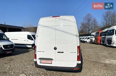 Вантажний фургон Mercedes-Benz Sprinter 2019 в 
