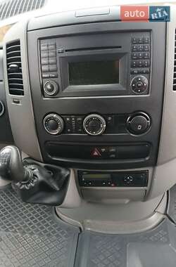 Грузовой фургон Mercedes-Benz Sprinter 2012 в 