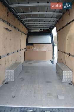 Грузовой фургон Mercedes-Benz Sprinter 2012 в 