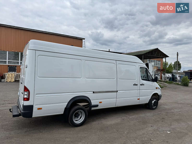Грузовой фургон Mercedes-Benz Sprinter 2005 в Ровно