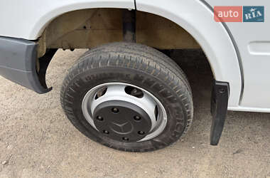 Грузовой фургон Mercedes-Benz Sprinter 2005 в 